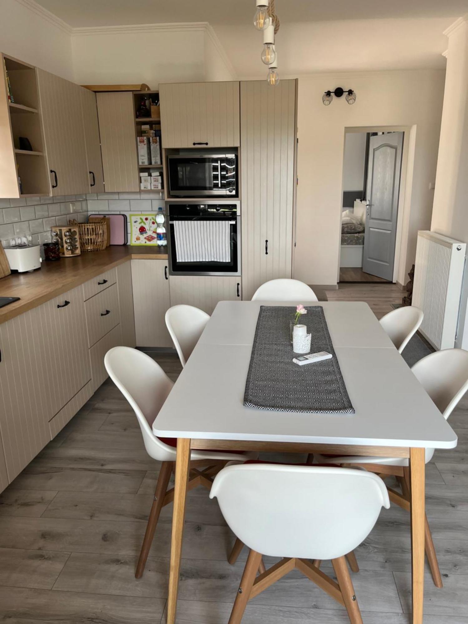 Pine&chill Apartment Balatonalmadi